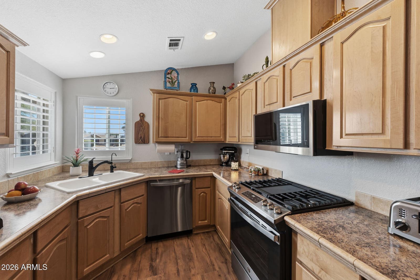 8840 E SUNLAND Avenue 52, Mesa, AZ 85208 — photo 8 of 20