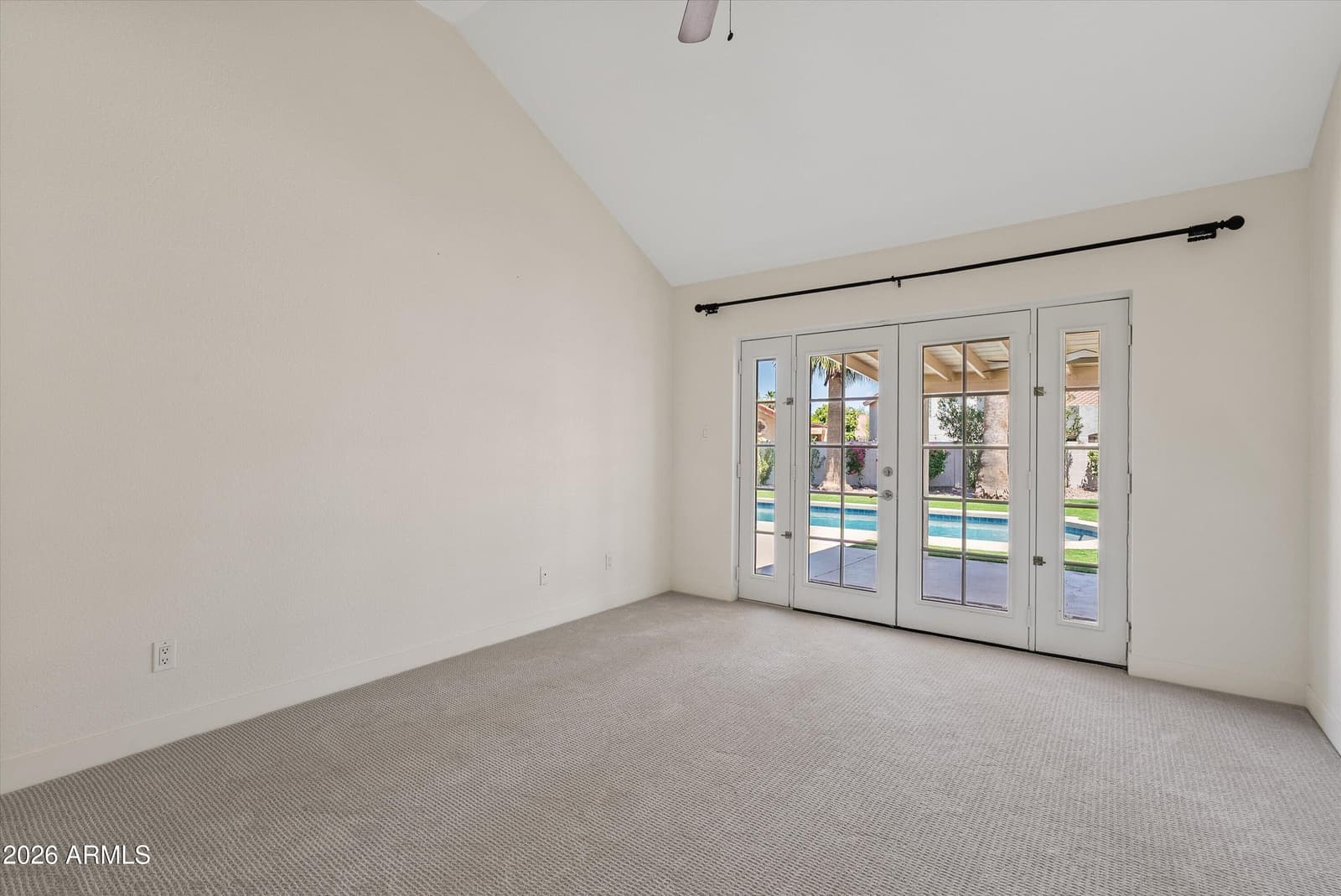 8515 S MAPLE Avenue, Tempe, AZ 85284 — photo 31 of 33