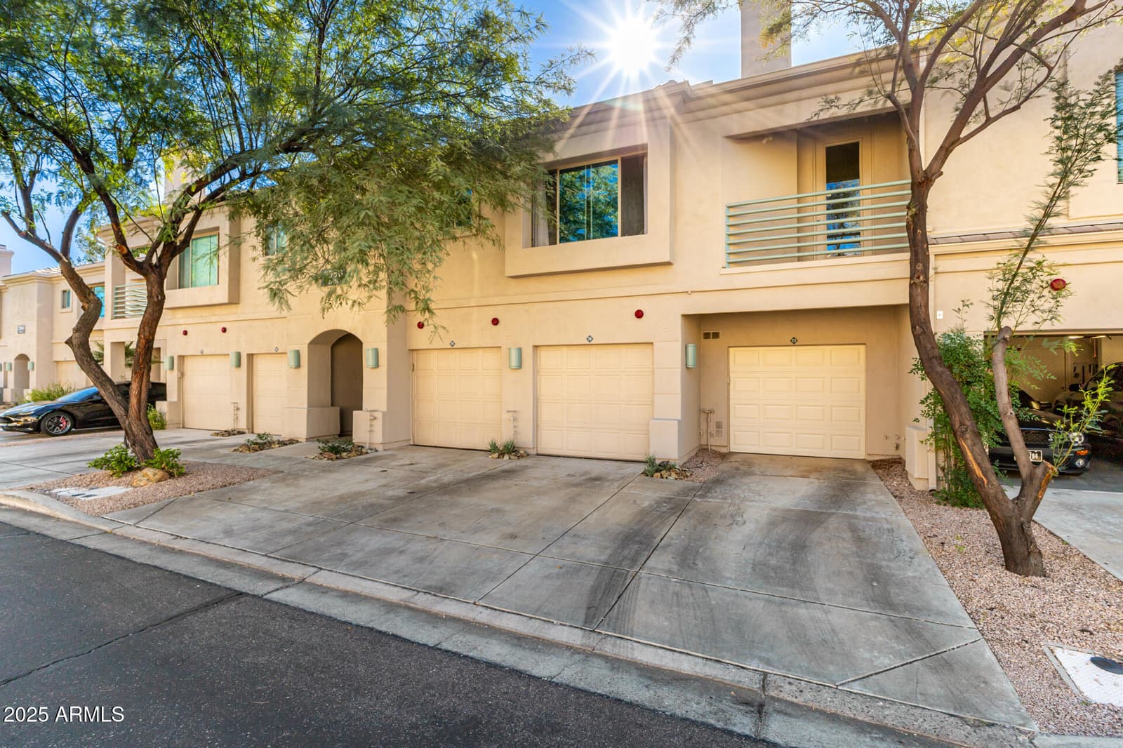 7550 E EARLL Drive 74, Scottsdale, AZ 85251 — photo 2 of 24