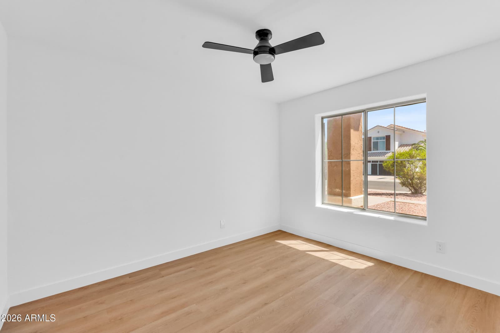 4638 E SUMMERHAVEN Drive, Phoenix, AZ 85044 — photo 30 of 42
