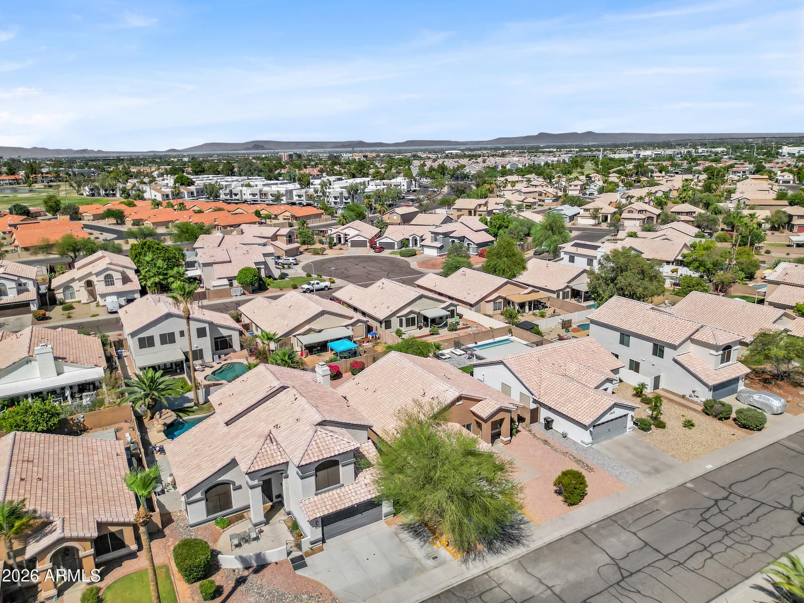 4638 E SUMMERHAVEN Drive, Phoenix, AZ 85044 — photo 40 of 42