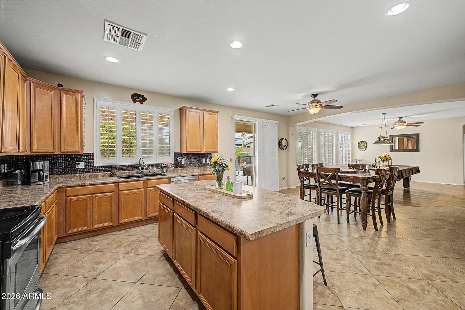 15708 W SHANGRI LA Road, Surprise, AZ 85379 — photo 5 of 25