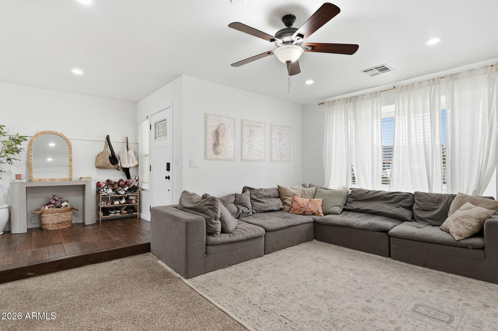 1115 E HUBER Street, Mesa, AZ 85203 — photo 5 of 29