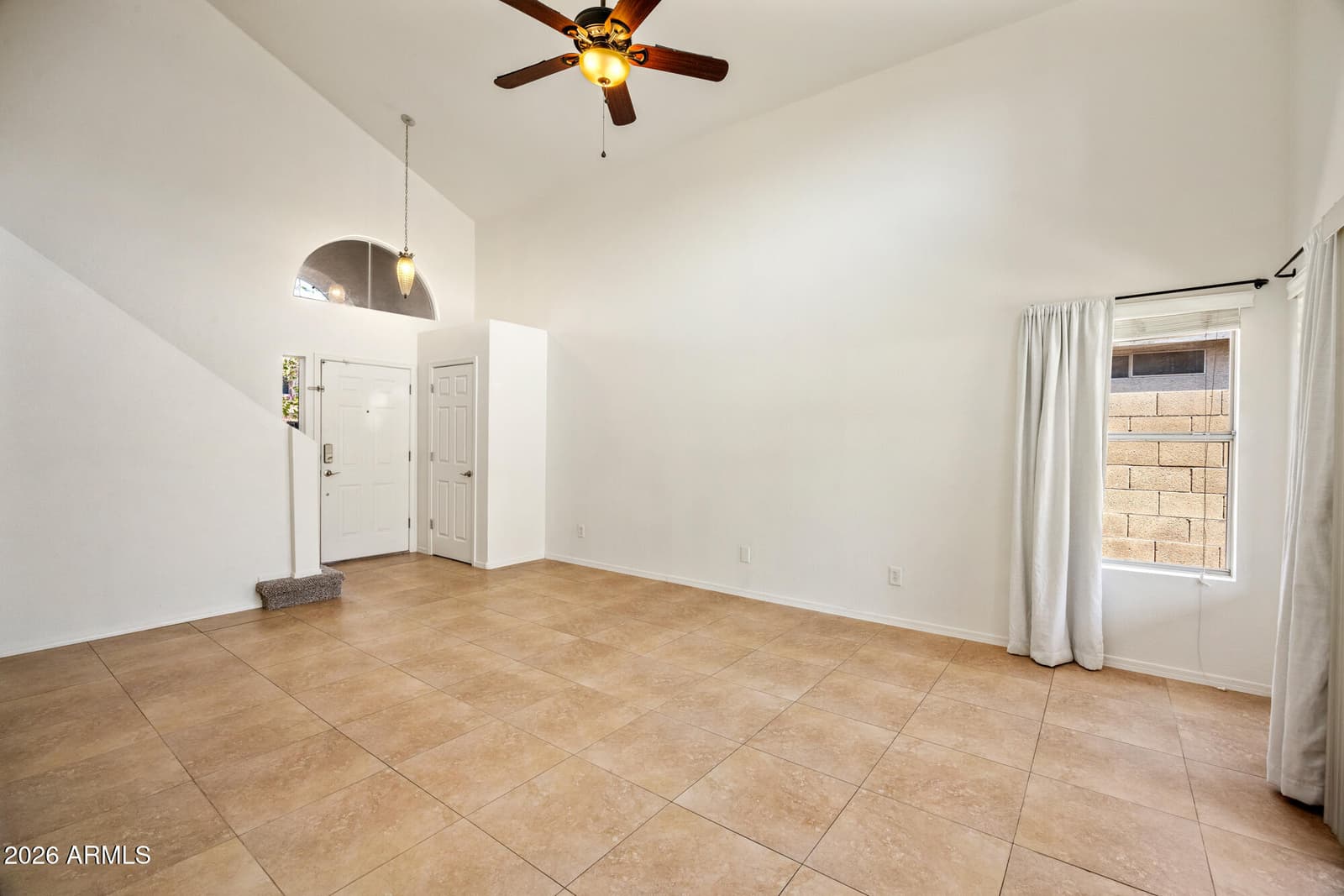 163 W MONONA Drive, Phoenix, AZ 85027 — photo 5 of 22