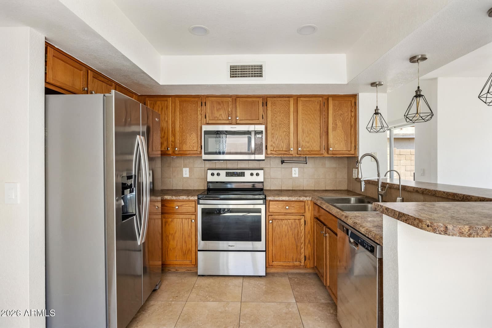 163 W MONONA Drive, Phoenix, AZ 85027 — photo 8 of 22