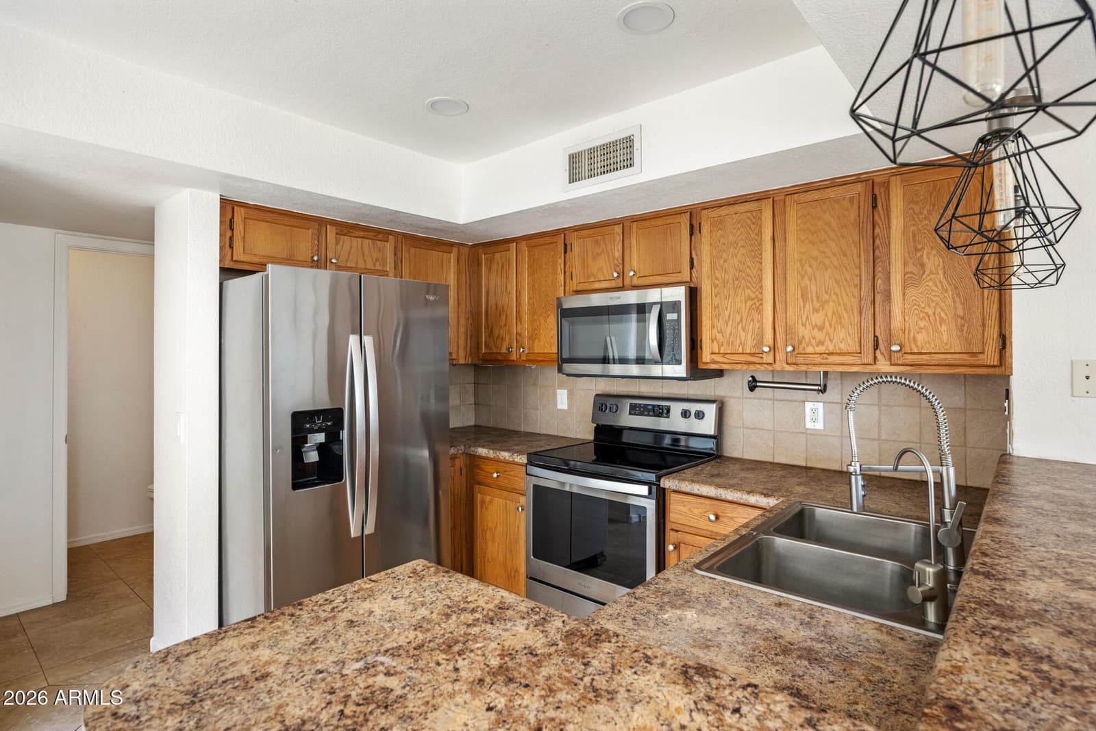 163 W MONONA Drive, Phoenix, AZ 85027 — photo 9 of 22
