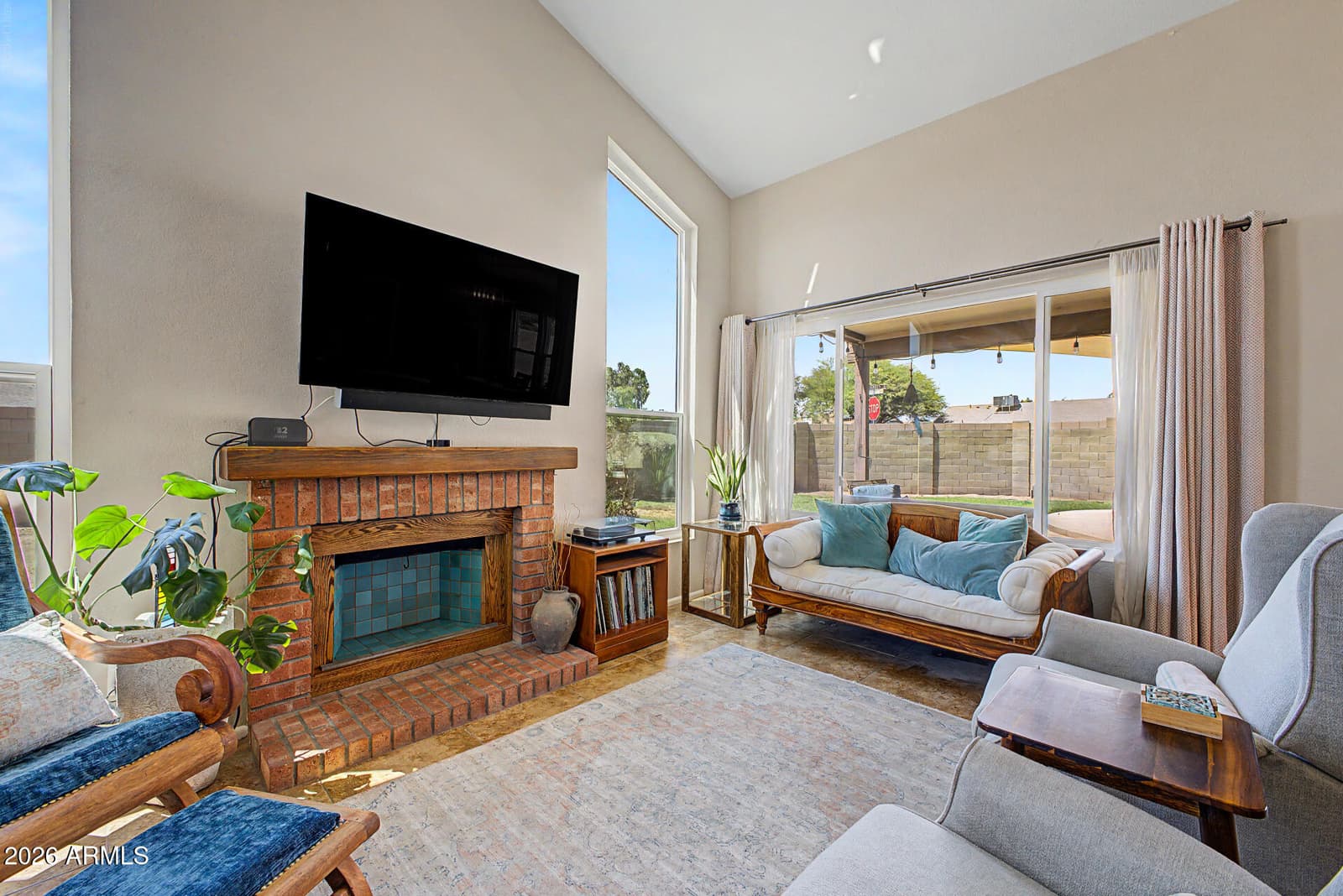 3648 W SARAGOSA Street, Chandler, AZ 85226 — photo 4 of 27