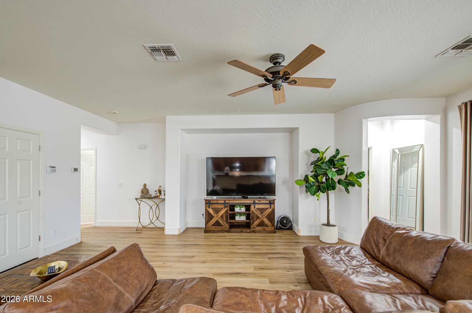 5434 W HARWELL Road, Laveen, AZ 85339 — photo 8 of 43