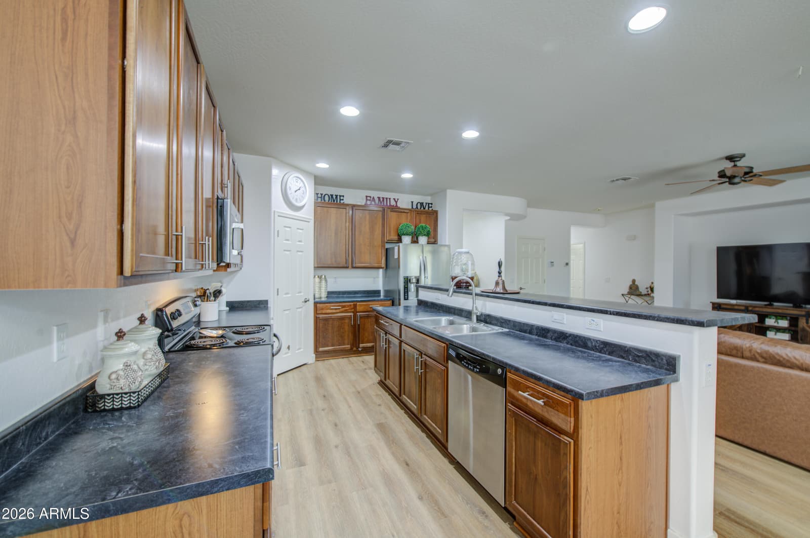 5434 W HARWELL Road, Laveen, AZ 85339 — photo 13 of 43