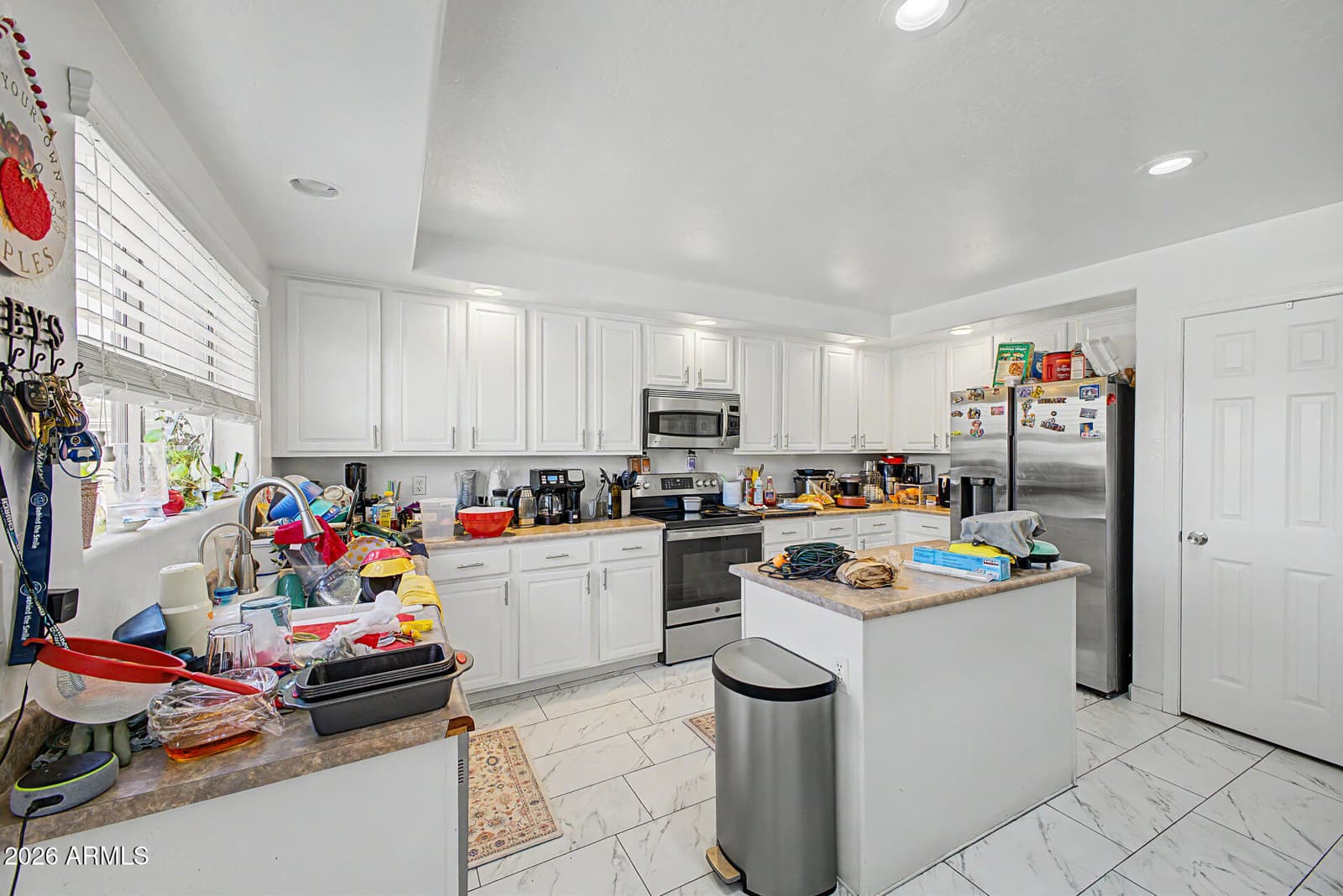 7926 W HESS Avenue, Phoenix, AZ 85043 — photo 16 of 40