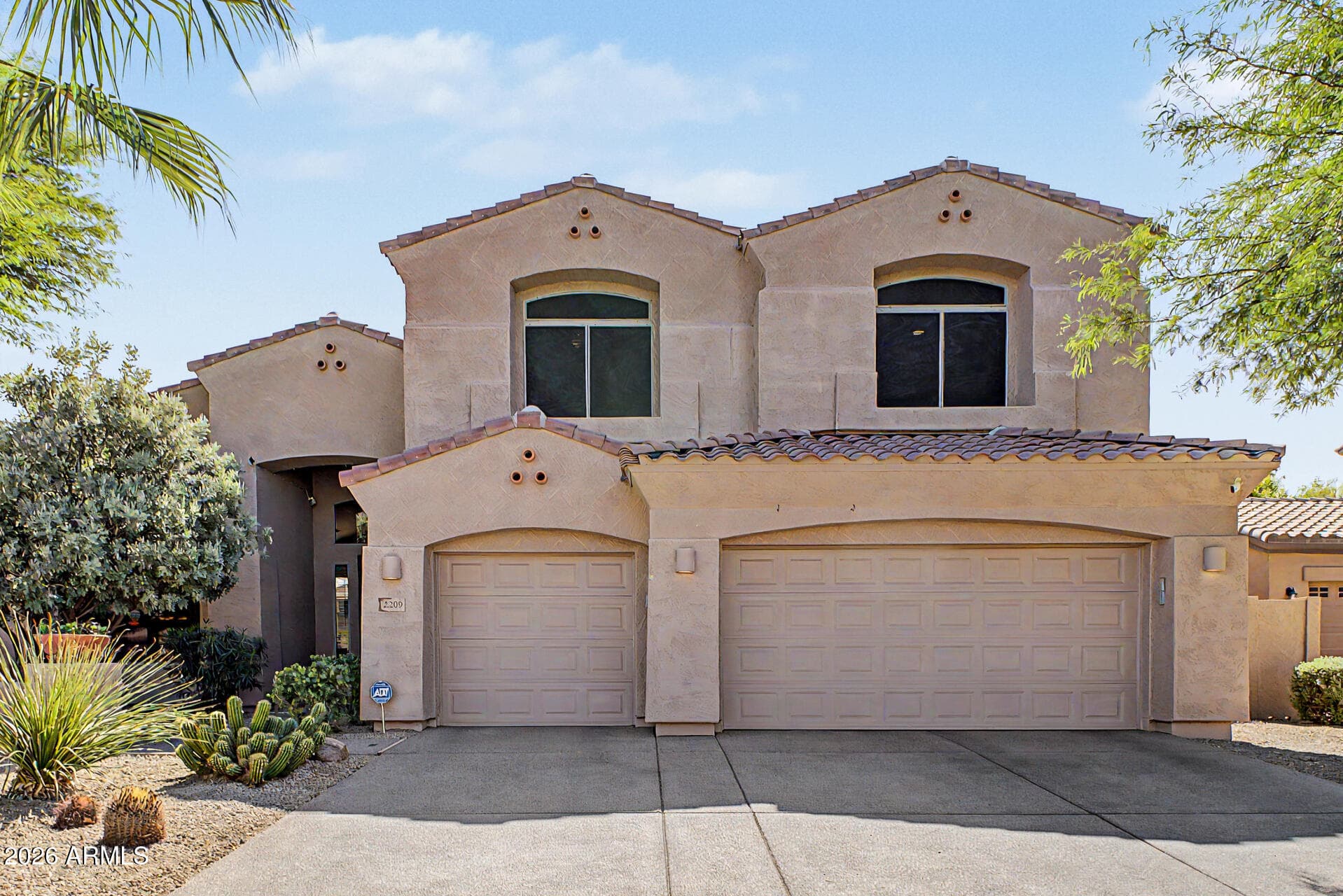 2209 S SAILORS Way, Gilbert, AZ 85295 — photo 2 of 60
