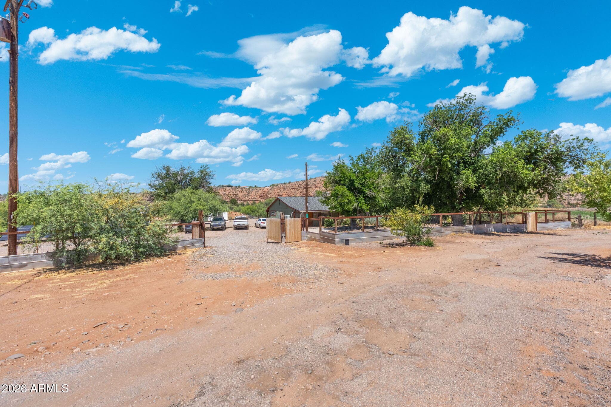 1835 S SUGARLOAF Road S, Cornville, AZ 86325 — photo 98 of 104