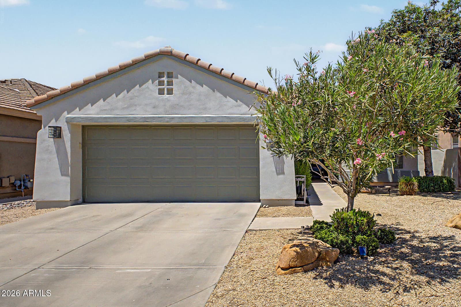 366 E KRISTA Way, Tempe, AZ 85284 — photo 2 of 55