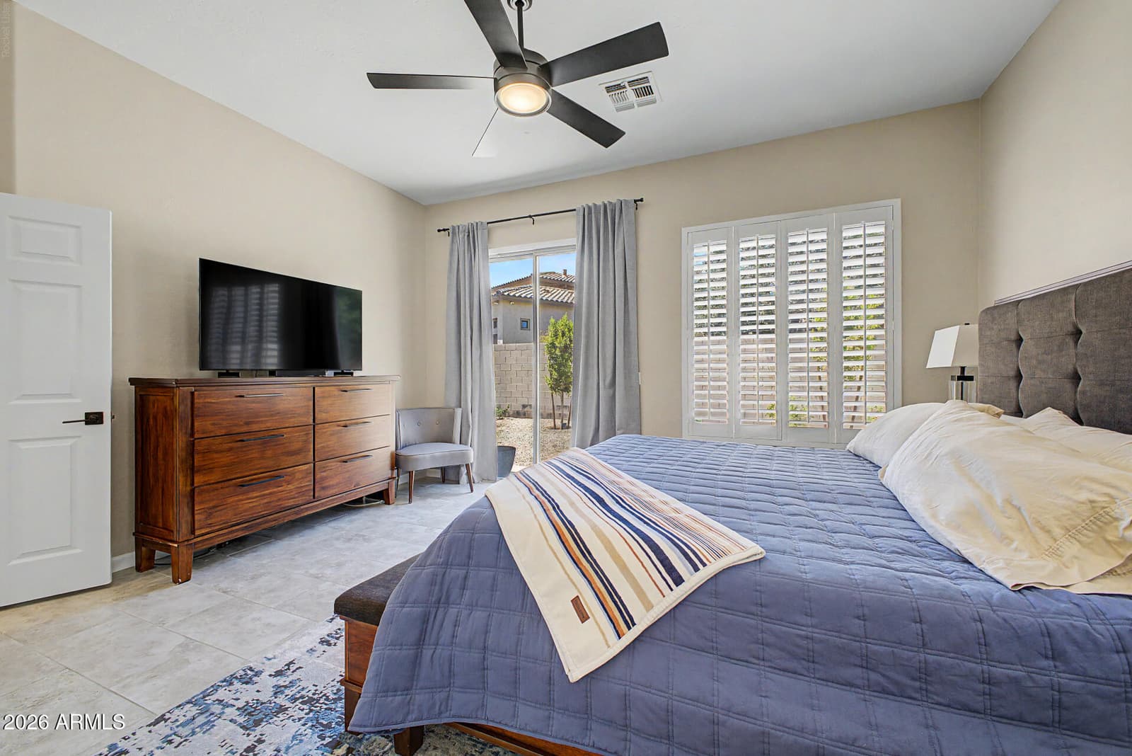 366 E KRISTA Way, Tempe, AZ 85284 — photo 22 of 55