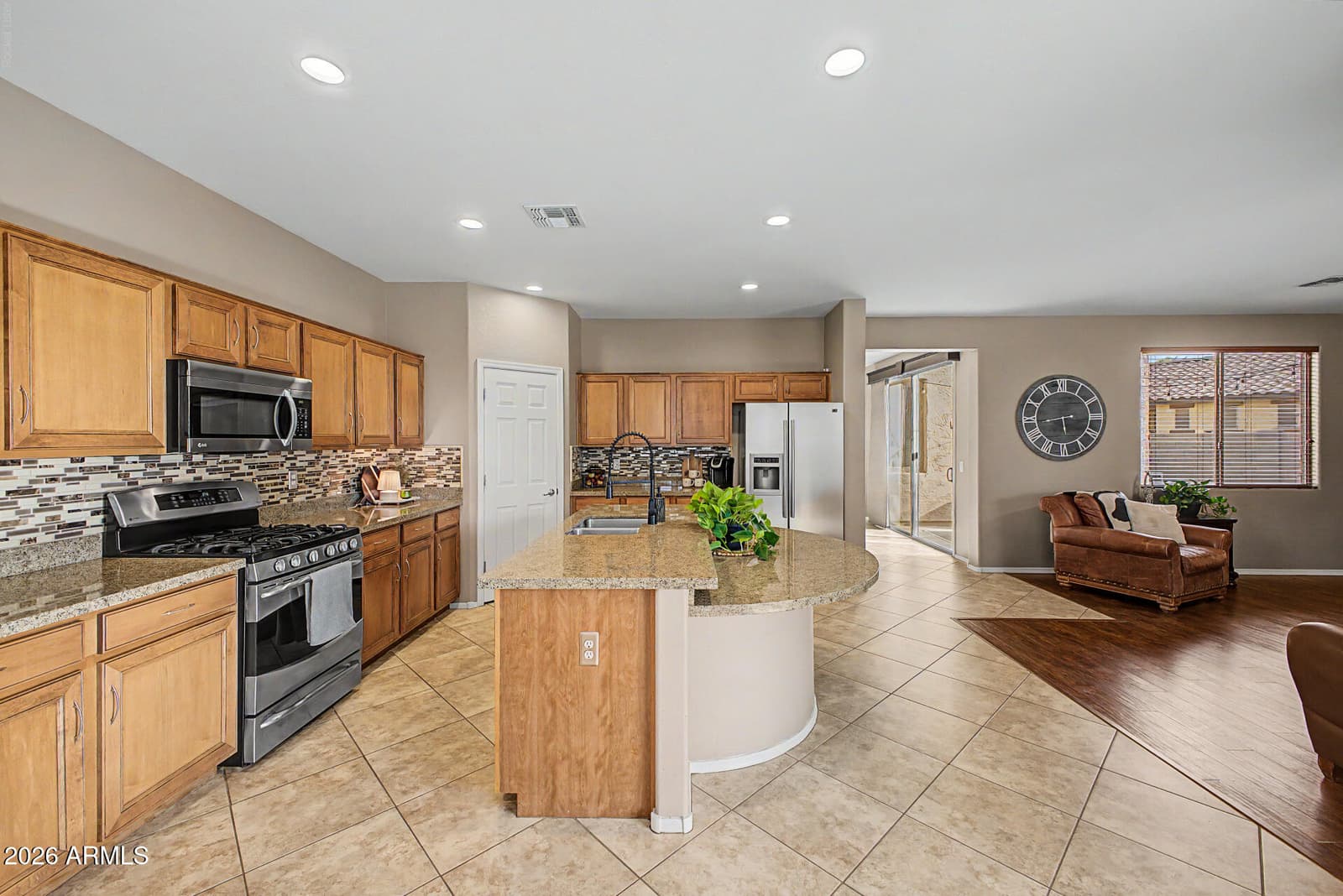 1076 E EUCLID Avenue, Gilbert, AZ 85297 — photo 2 of 58