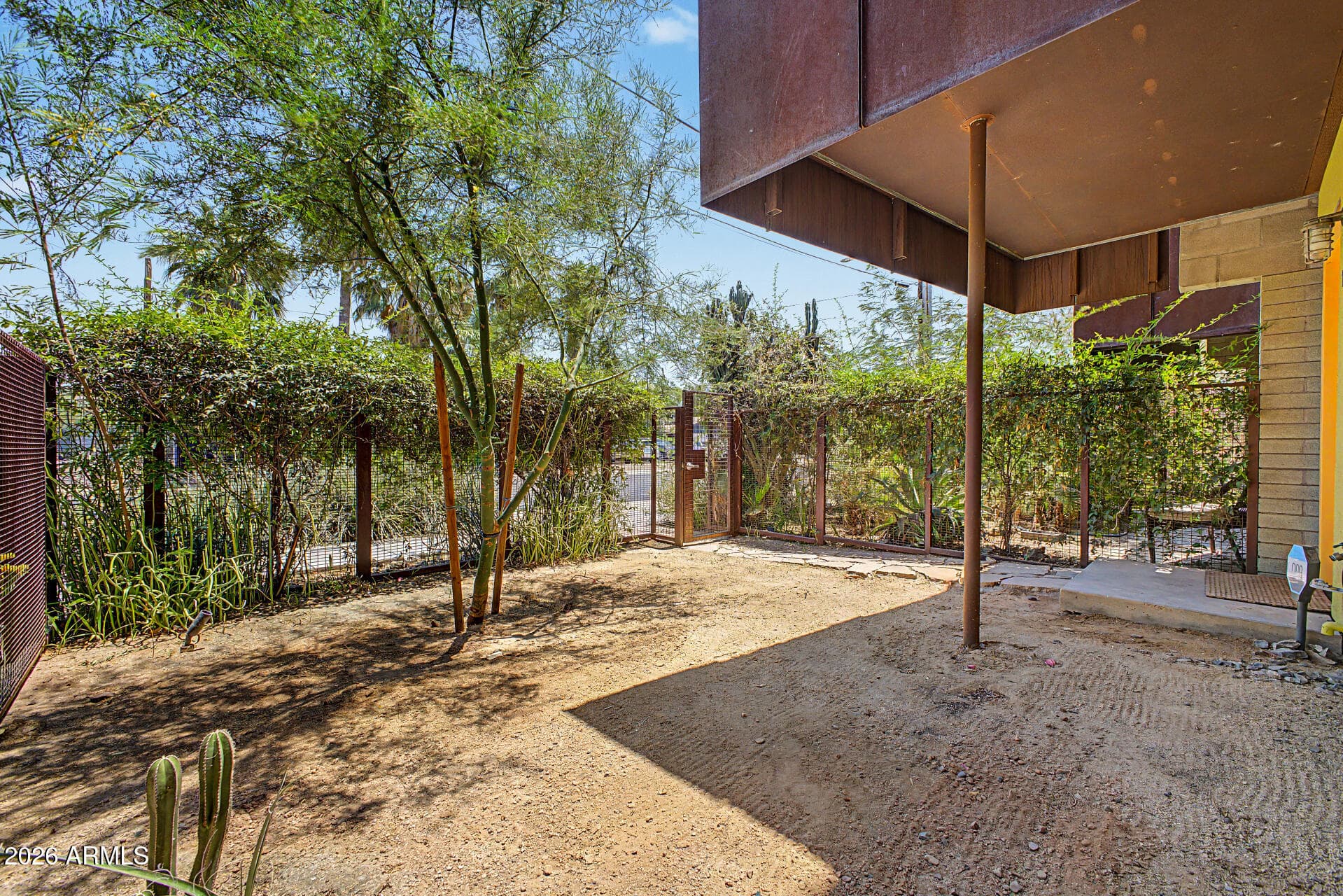 1145 E WHITTON Avenue 1007, Phoenix, AZ 85014 — photo 3 of 22