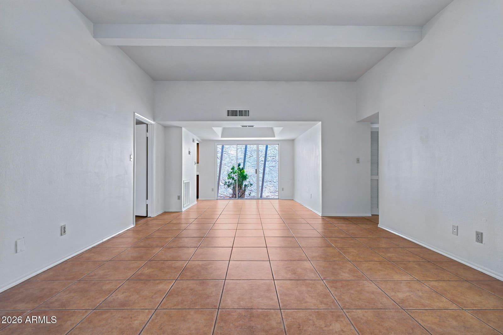 1040 E PUEBLO Road, Phoenix, AZ 85020 — photo 7 of 36