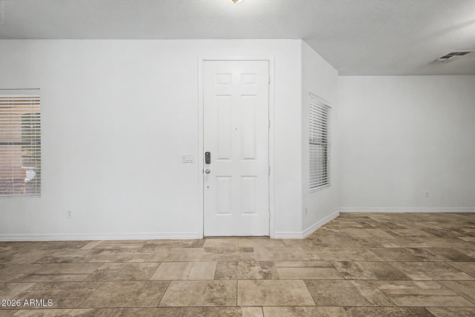 9054 E ORO Avenue, Mesa, AZ 85212 — photo 9 of 43