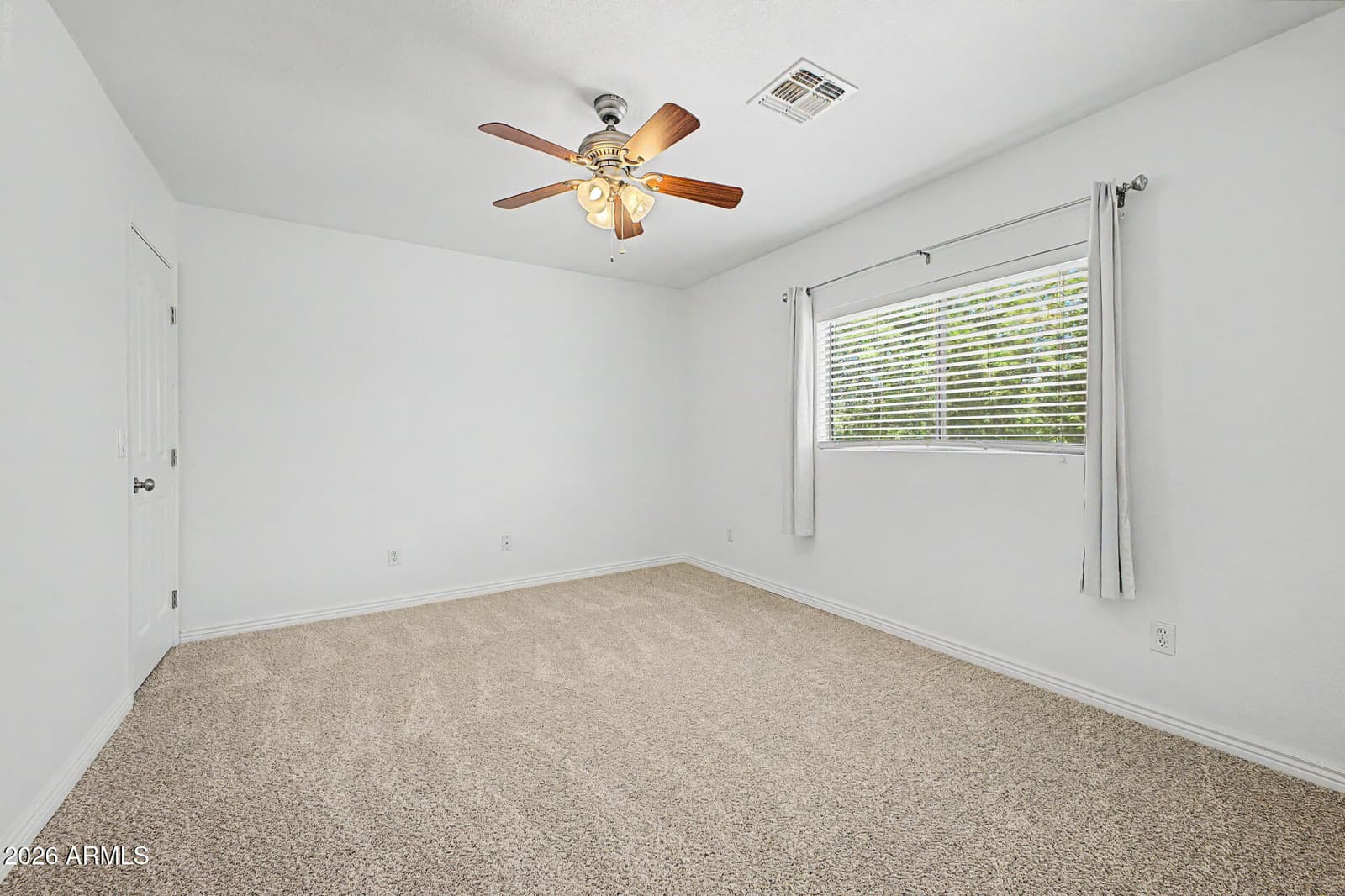 9054 E ORO Avenue, Mesa, AZ 85212 — photo 31 of 43