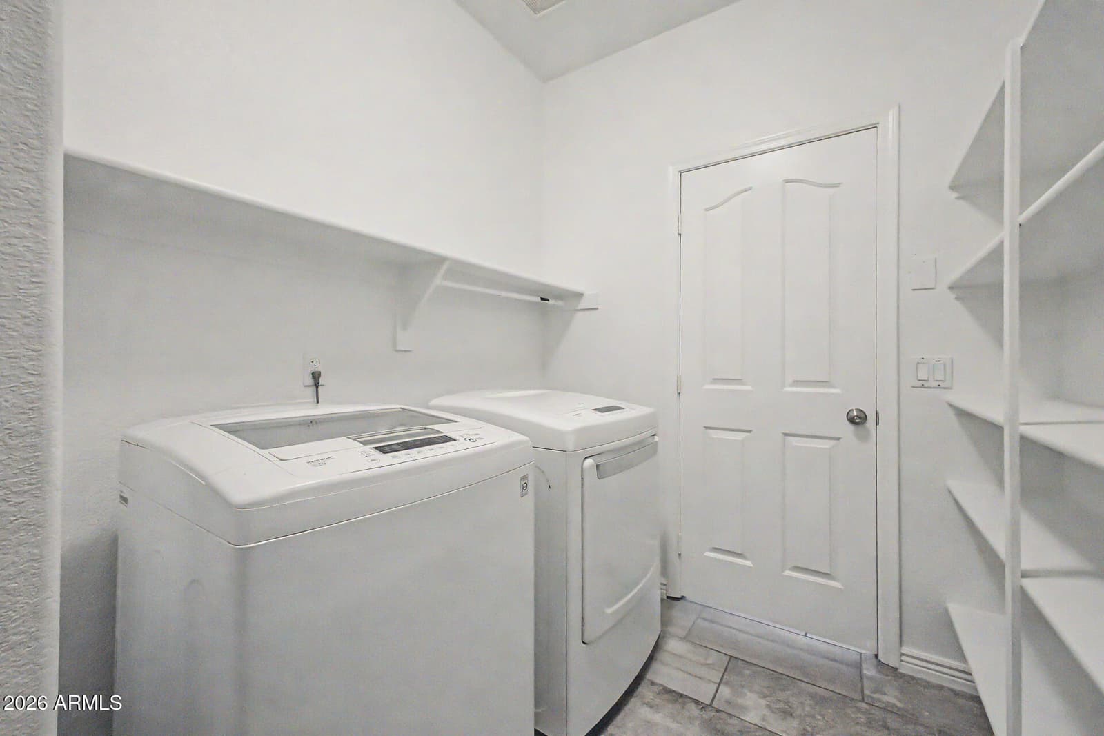 9054 E ORO Avenue, Mesa, AZ 85212 — photo 39 of 43