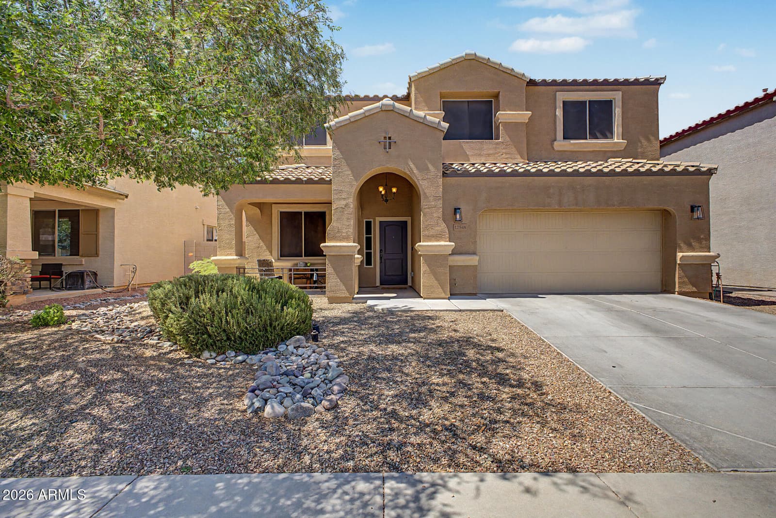 17548 W LARKSPUR Drive, Surprise, AZ 85388 — photo 3 of 50