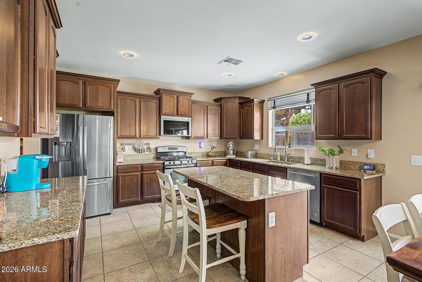 17548 W LARKSPUR Drive, Surprise, AZ 85388 — photo 12 of 50