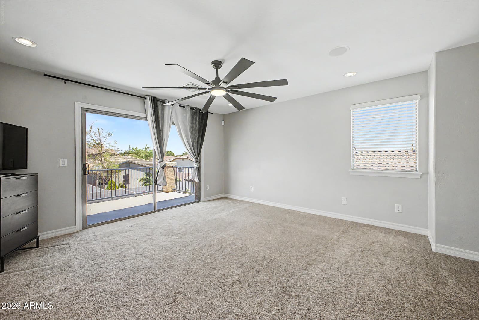 398 W LYLE Avenue, San Tan Valley, AZ 85140 — photo 11 of 60