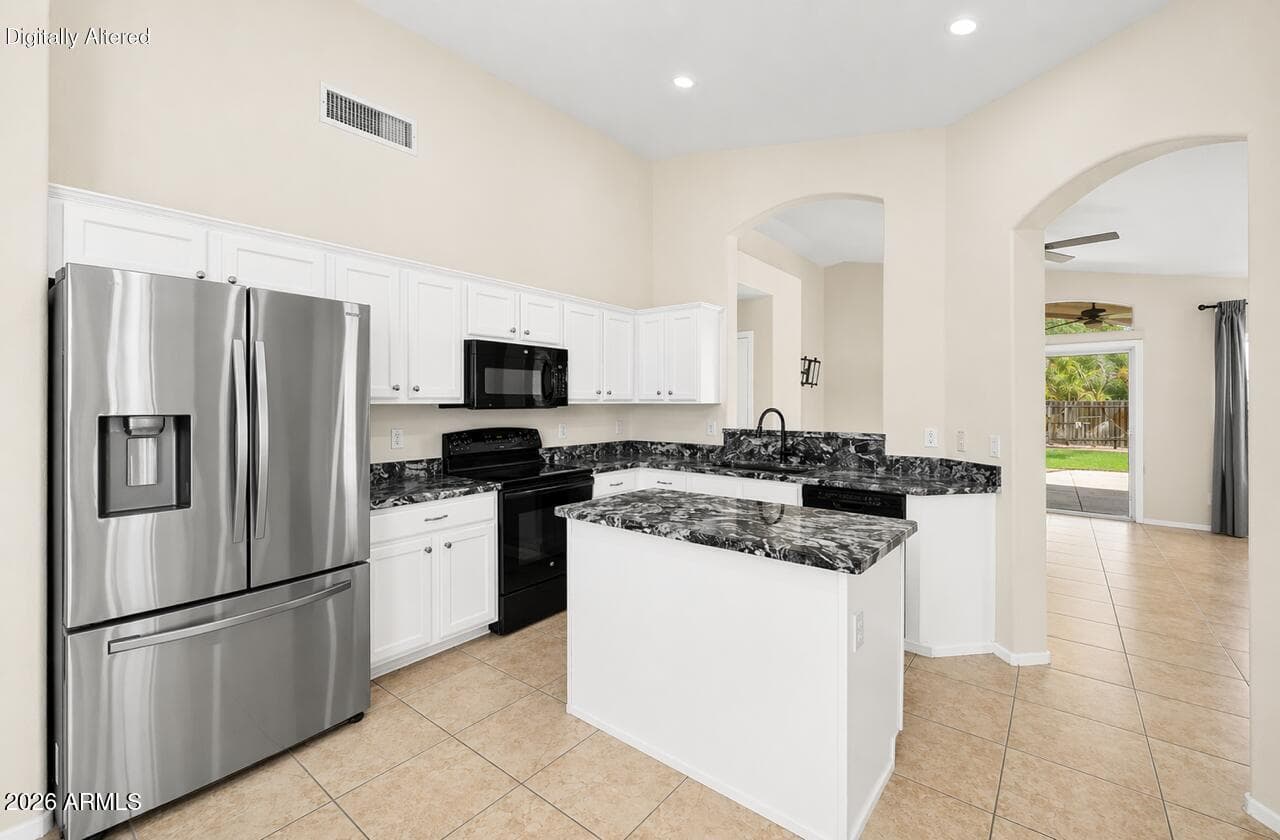 4536 E MATT DILLON Trail, Cave Creek, AZ 85331 — photo 12 of 36