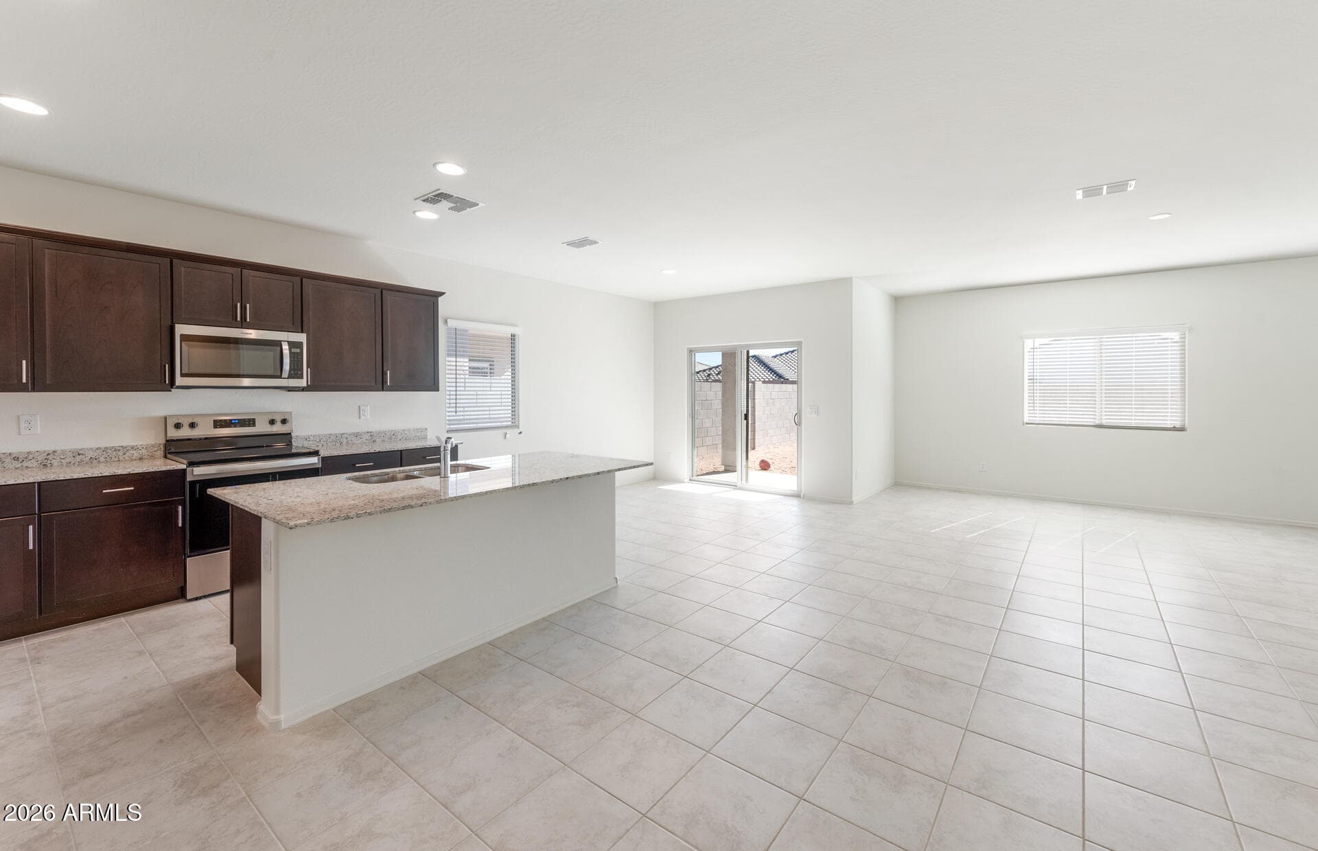 42925 W PALO NUEZ Street, Maricopa, AZ 85138 — photo 6 of 19