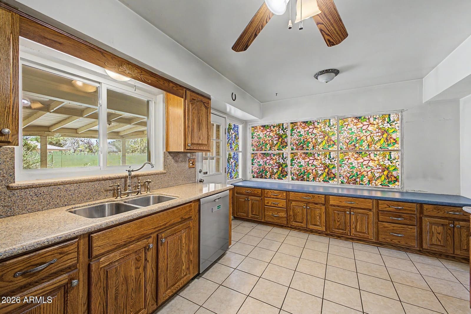 5125 E OSBORN Road, Phoenix, AZ 85018 — photo 7 of 20