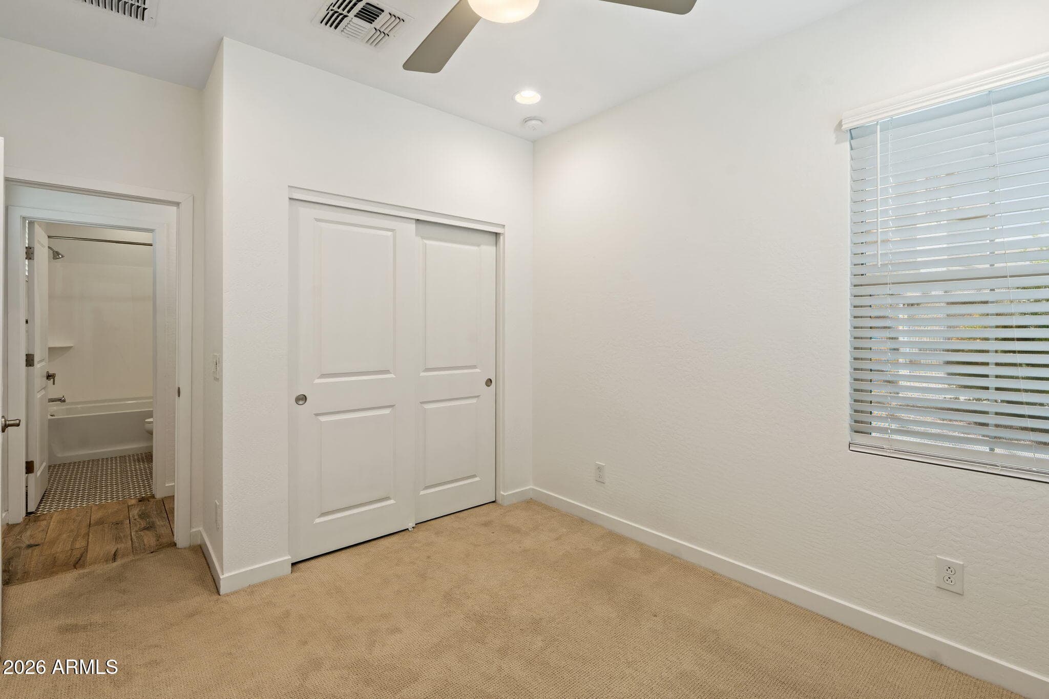 6429 N 17TH Street, Phoenix, AZ 85016 — photo 4 of 39