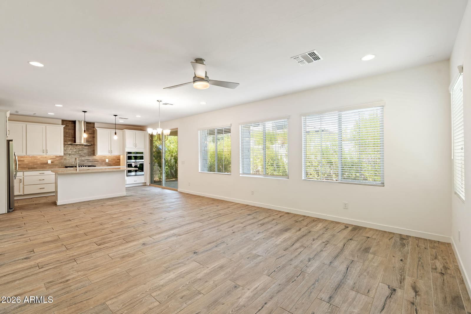 6429 N 17TH Street, Phoenix, AZ 85016 — photo 8 of 39