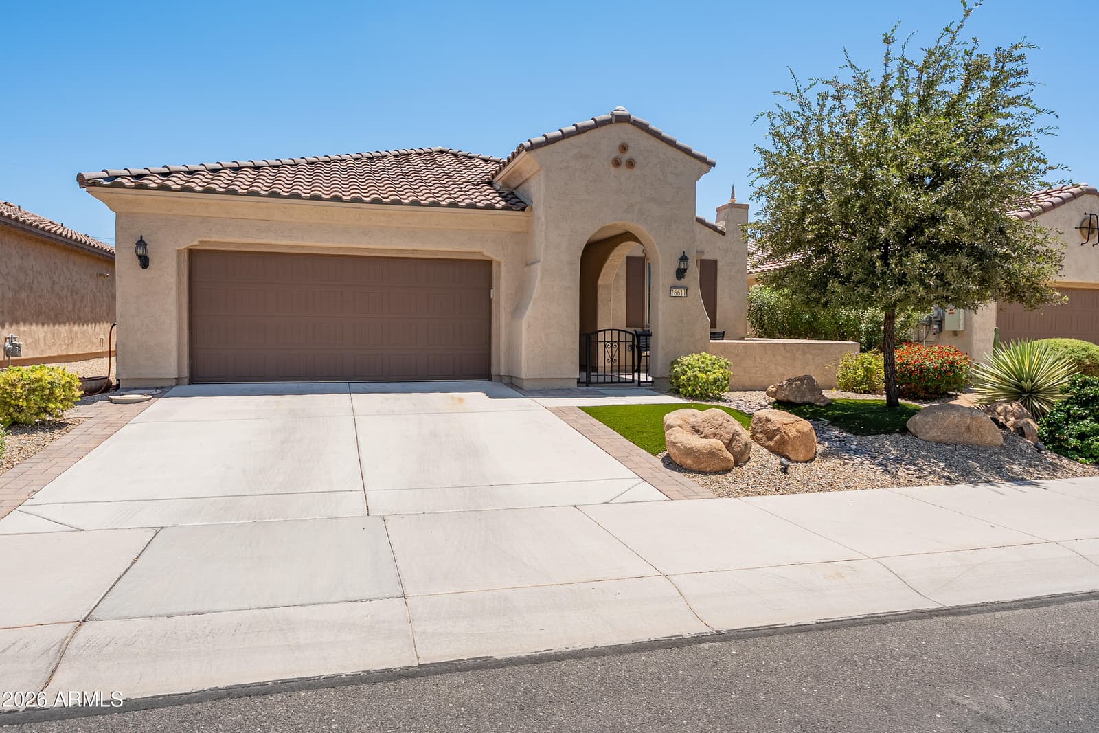 26611 W ZACHARY Drive, Buckeye, AZ 85396 — photo 3 of 61