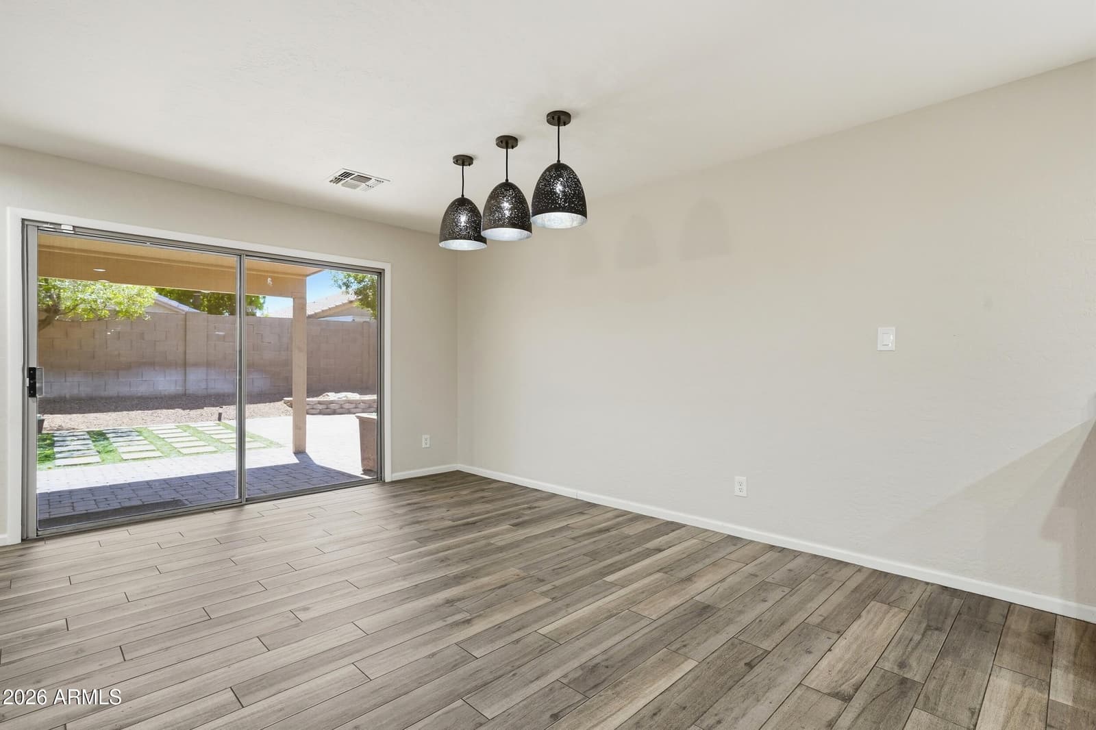 8744 W LONE CACTUS Drive, Peoria, AZ 85382 — photo 8 of 31