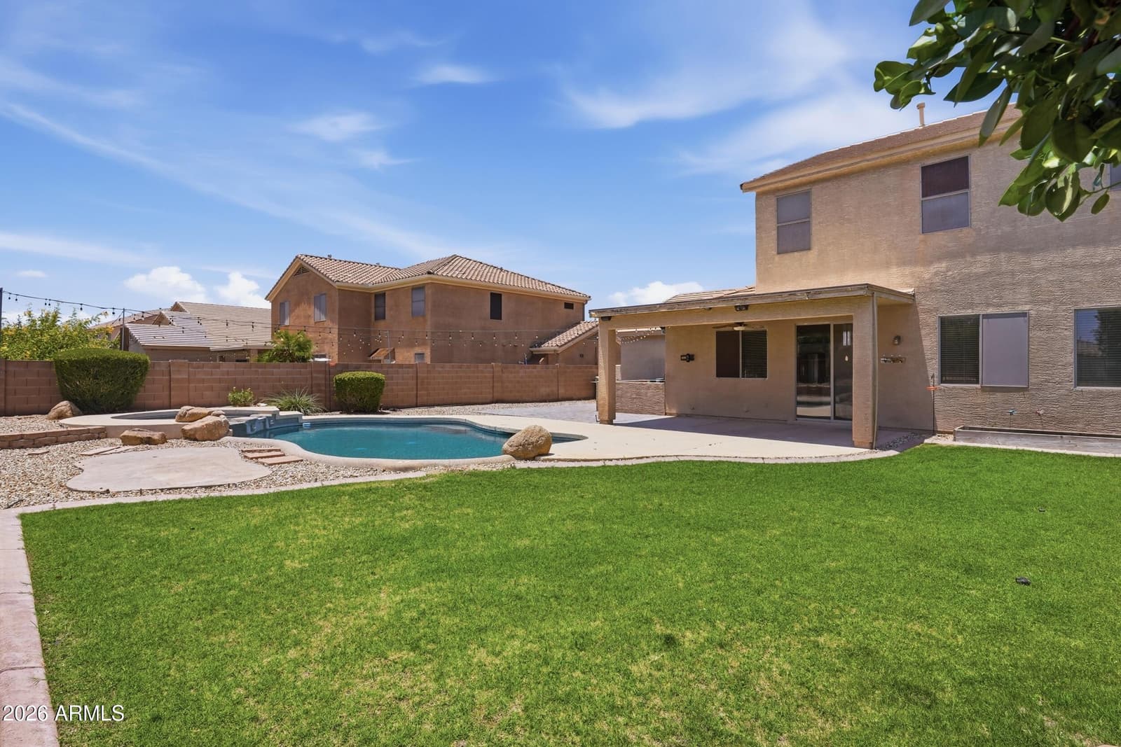 7407 W HONEYSUCKLE Drive, Peoria, AZ 85383 — photo 30 of 39