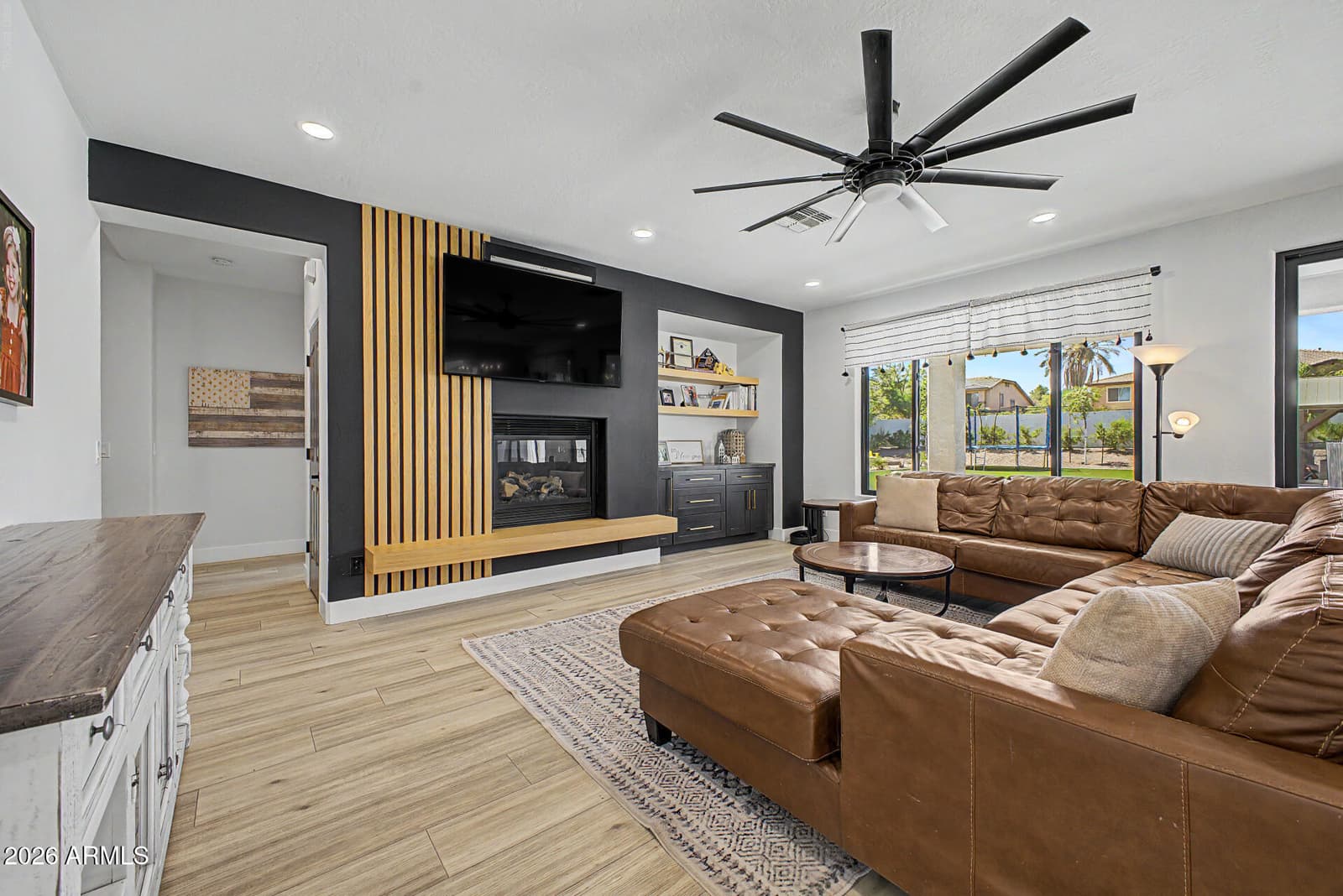 4189 E LAFAYETTE Avenue, Gilbert, AZ 85298 — photo 5 of 43