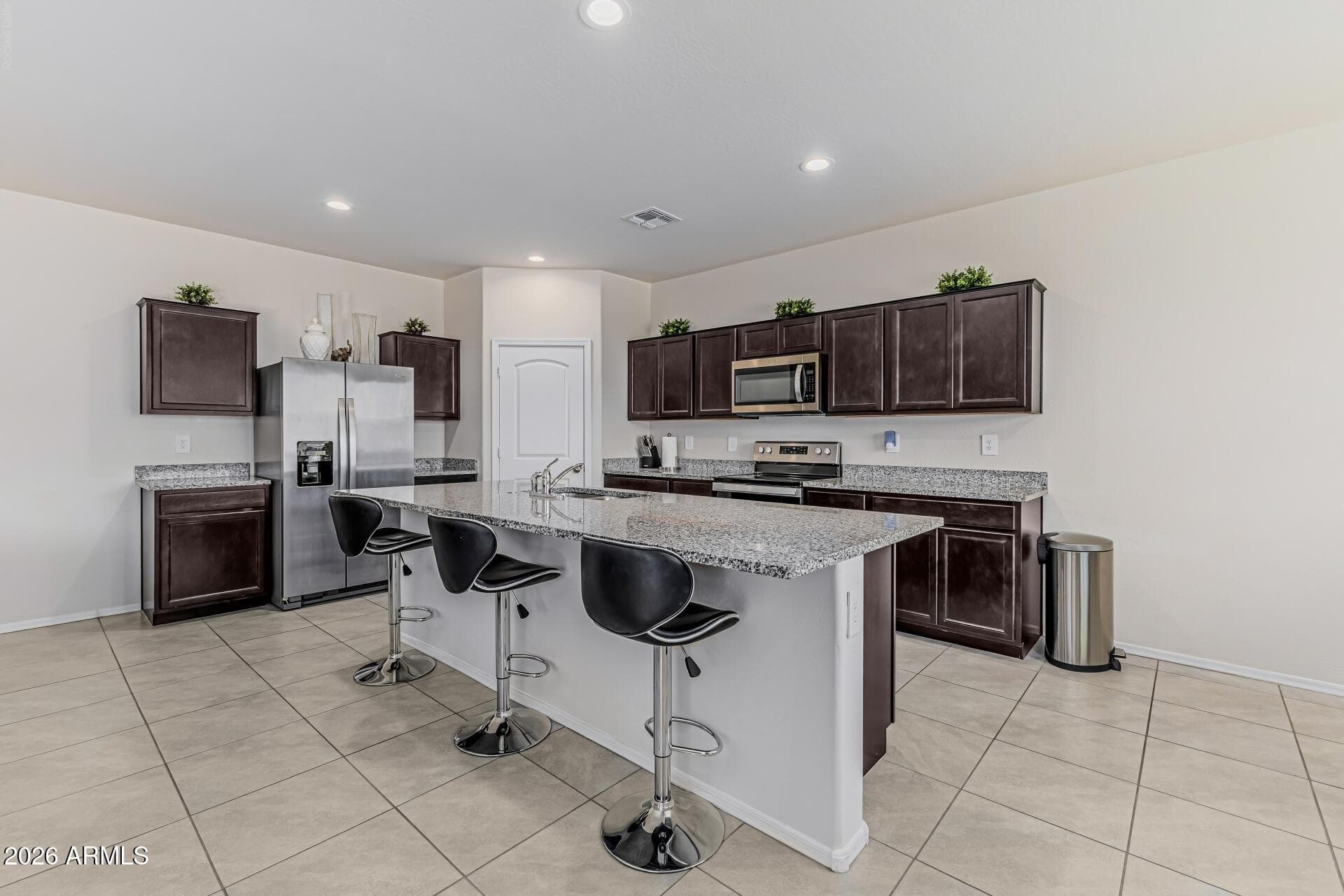 36627 W SAN CAPISTRANO Avenue, Maricopa, AZ 85138 — photo 11 of 29