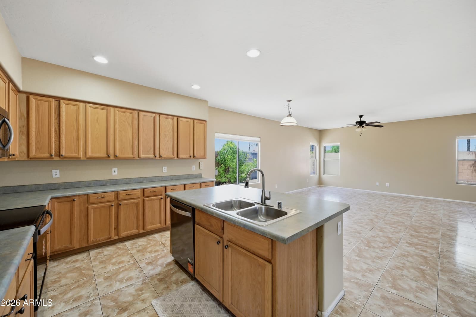 1257 S 173RD Drive, Goodyear, AZ 85338 — photo 19 of 43