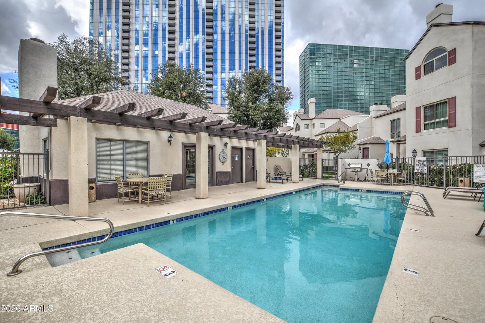 100 E FILLMORE Street 117, Phoenix, AZ 85004 — photo 1 of 20