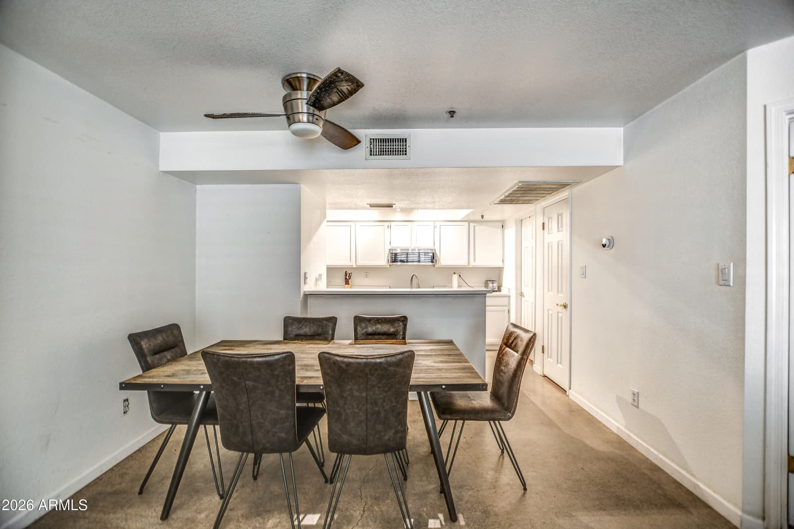 100 E FILLMORE Street 117, Phoenix, AZ 85004 — photo 8 of 20