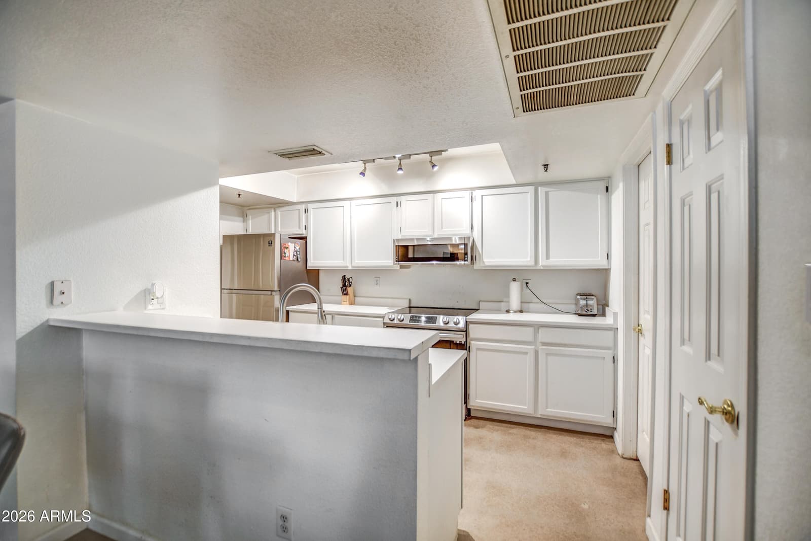 100 E FILLMORE Street 117, Phoenix, AZ 85004 — photo 9 of 20