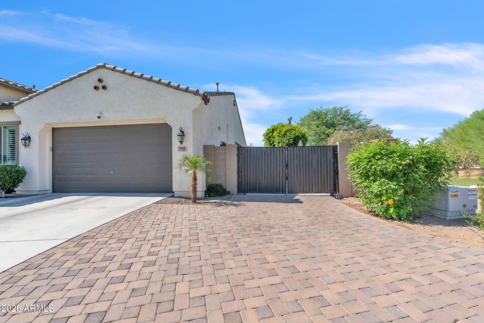 7735 W LOCKLAND Court, Peoria, AZ 85382 — photo 2 of 60