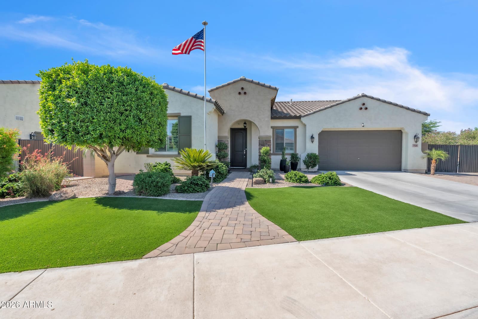 7735 W LOCKLAND Court, Peoria, AZ 85382 — photo 1 of 60