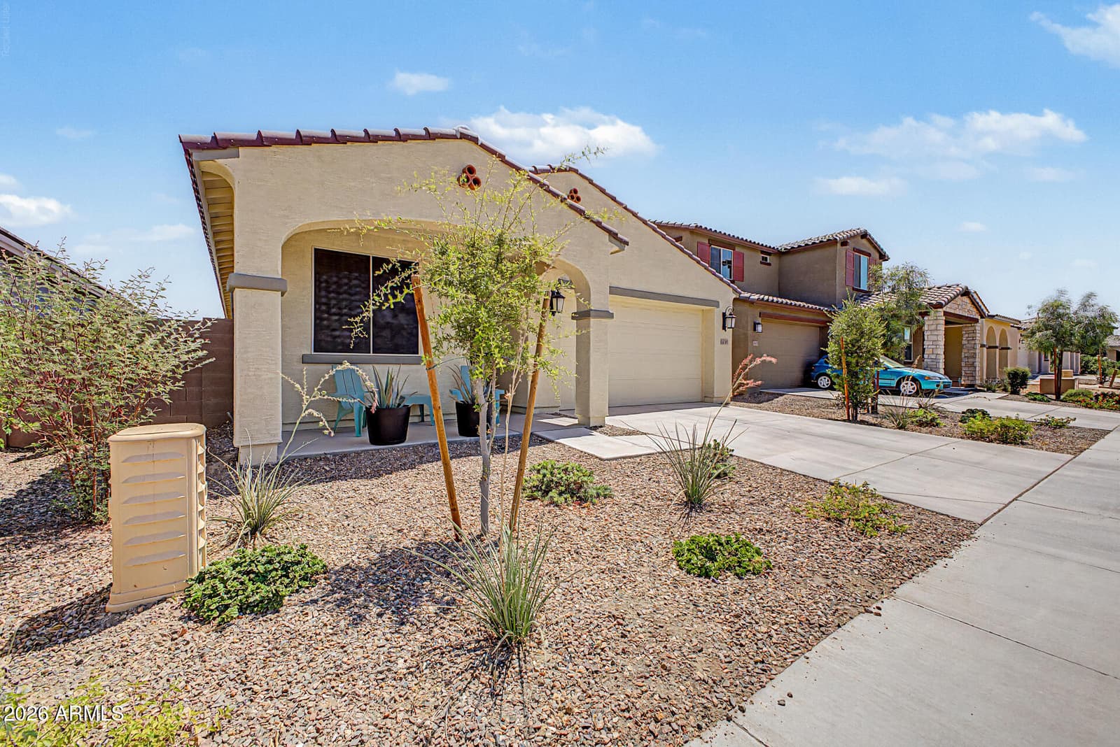 16793 W JENAN Road, Surprise, AZ 85388 — photo 5 of 48