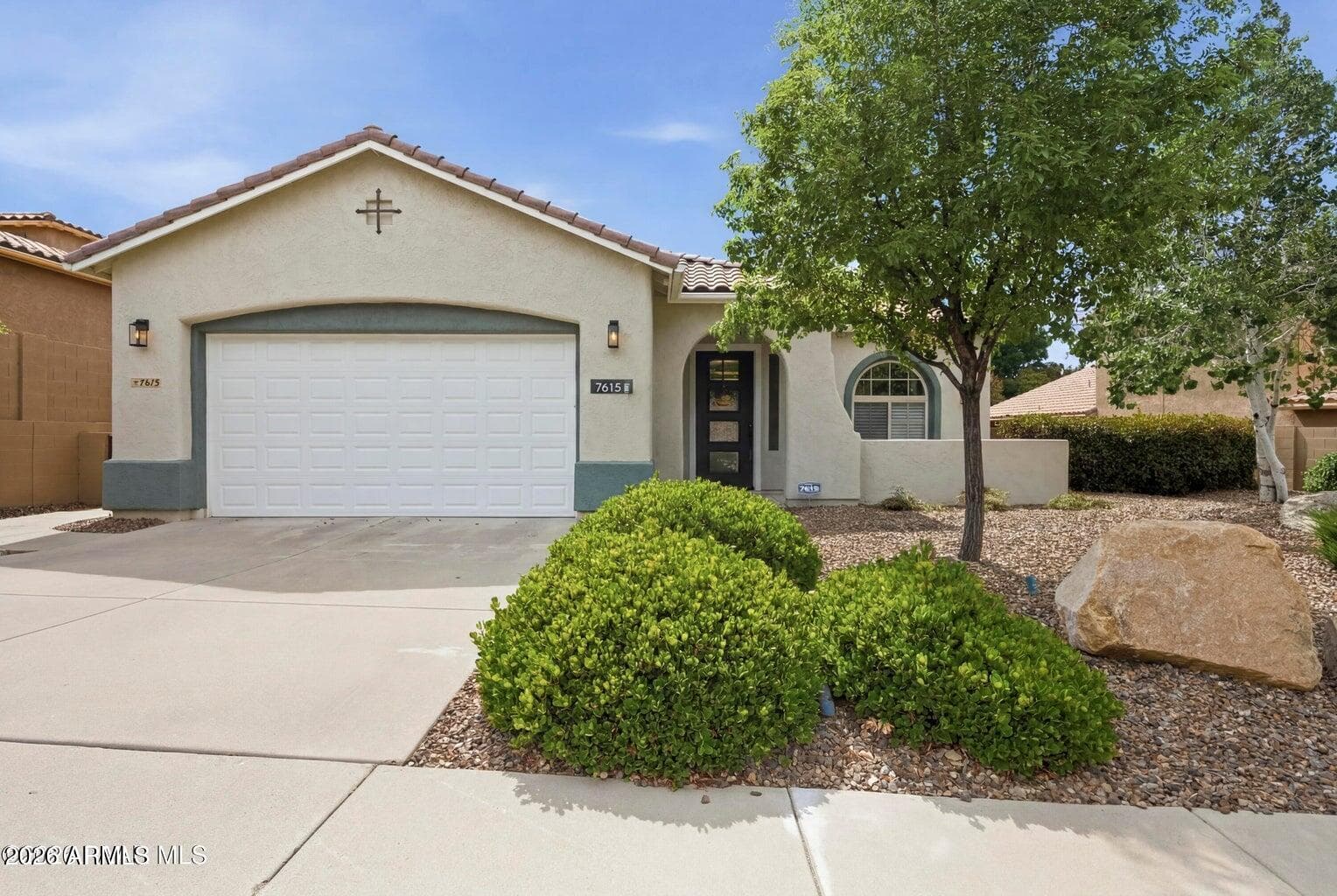 7615 E TRADERS Trail, Prescott Valley, AZ 86314 — photo 6 of 55