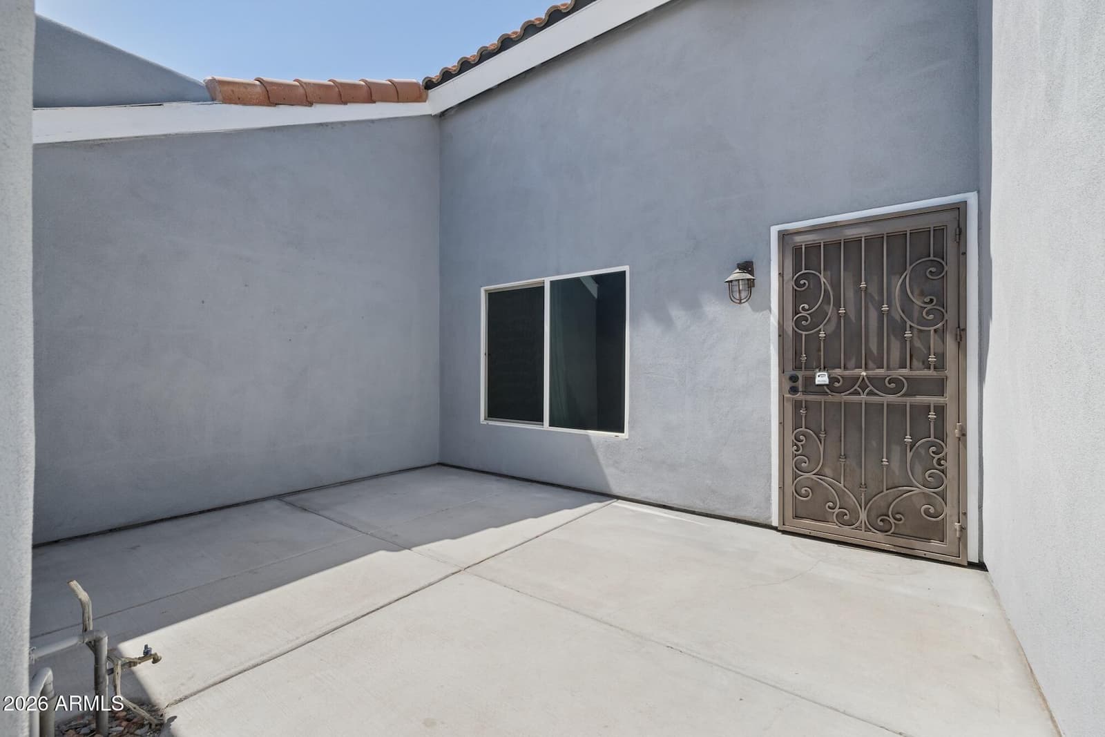 1948 E LOS ARBOLES Drive, Tempe, AZ 85284 — photo 4 of 42