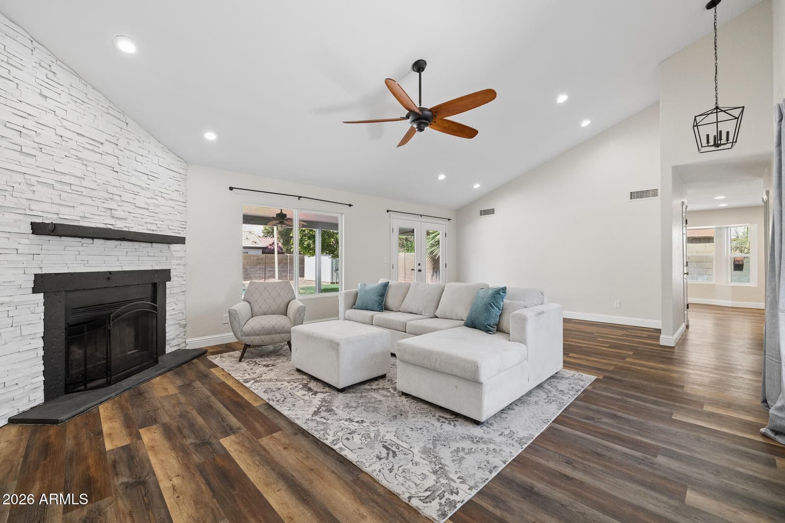 1948 E LOS ARBOLES Drive, Tempe, AZ 85284 — photo 9 of 42