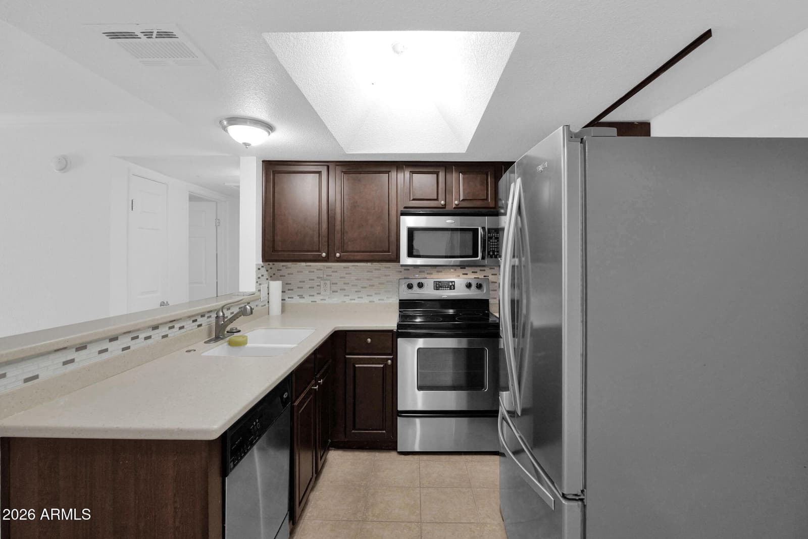 1720 E THUNDERBIRD Road 1019, Phoenix, AZ 85022 — photo 12 of 47