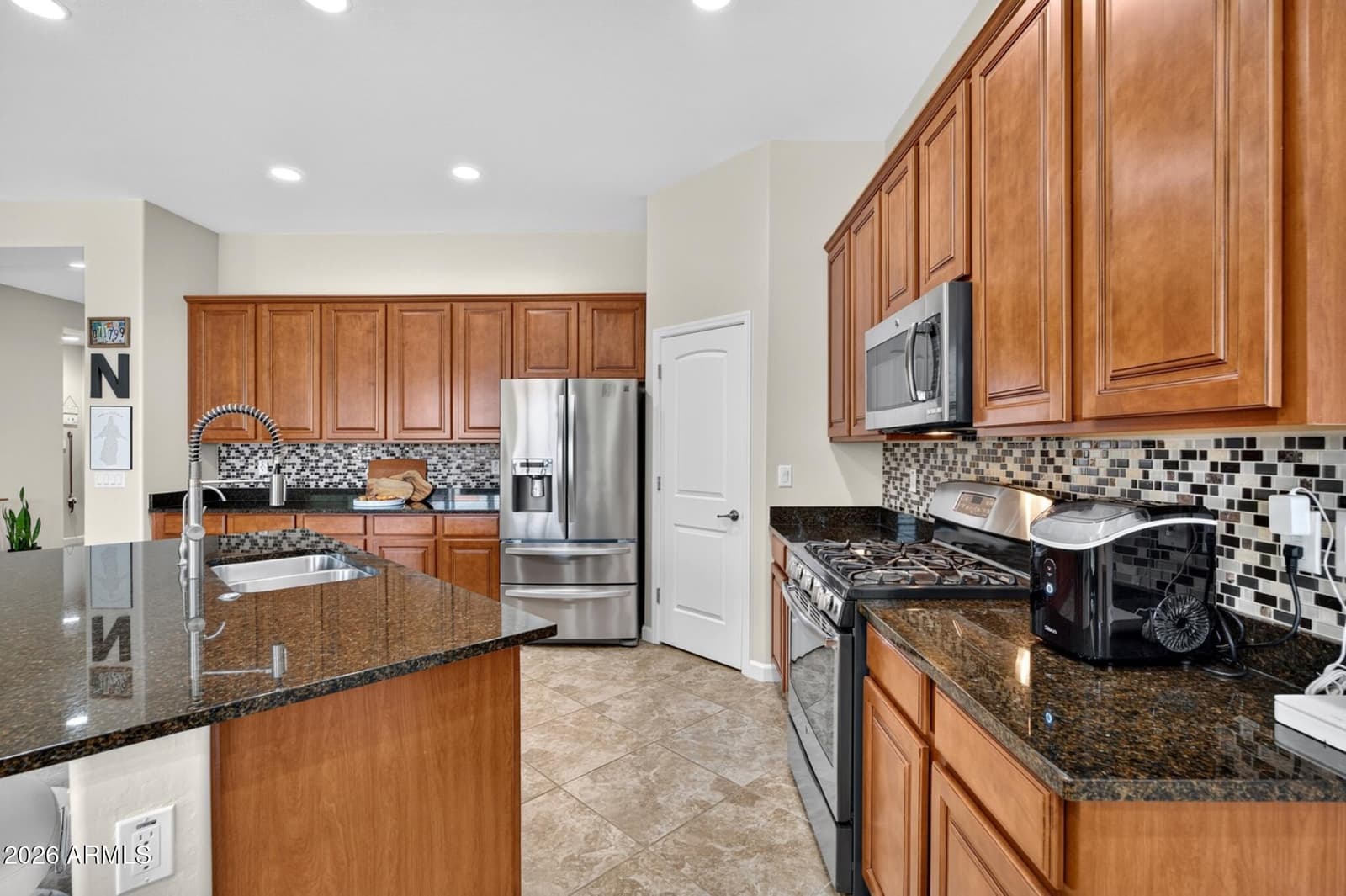 19258 E CANARY Way, Queen Creek, AZ 85142 — photo 14 of 44