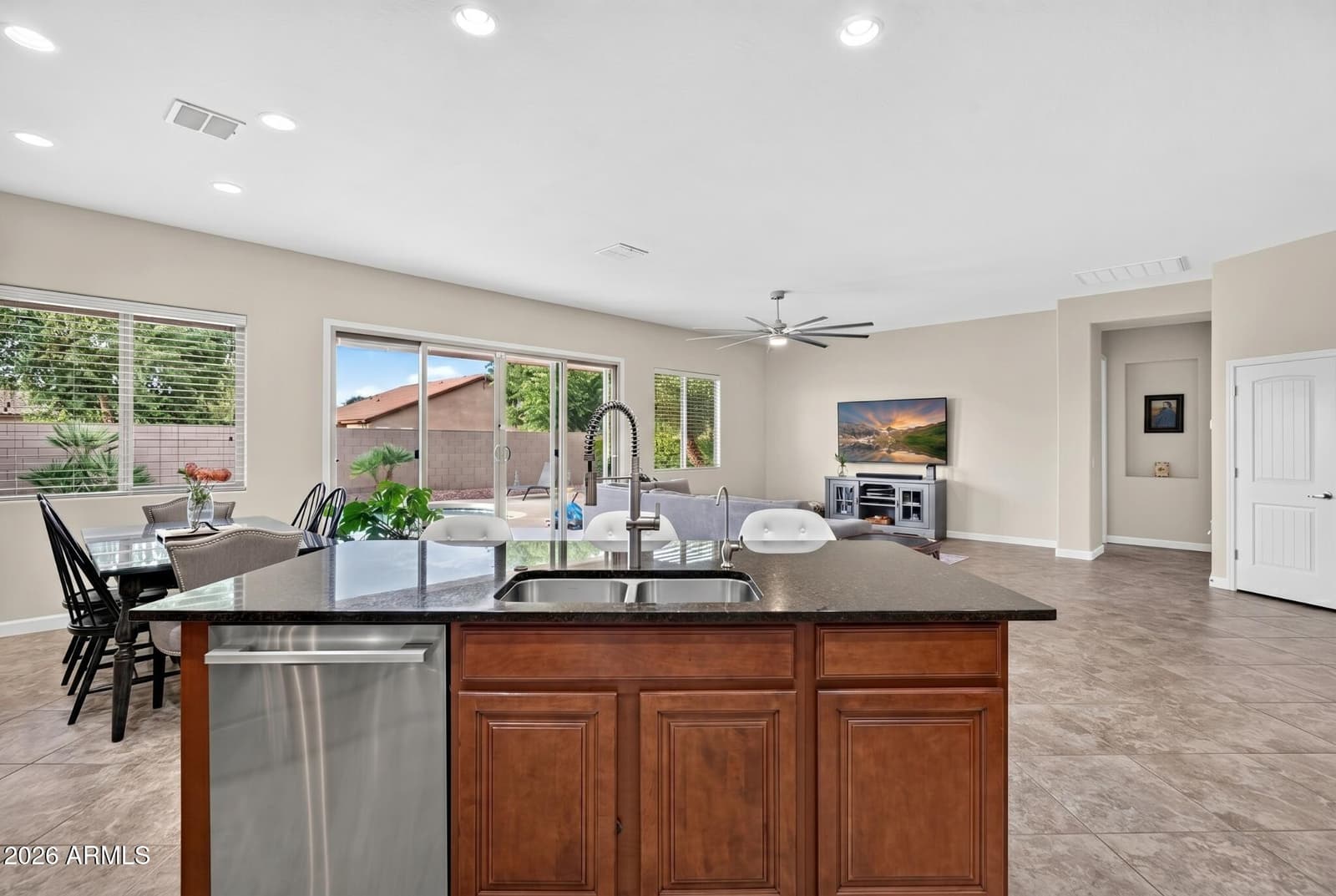 19258 E CANARY Way, Queen Creek, AZ 85142 — photo 15 of 44